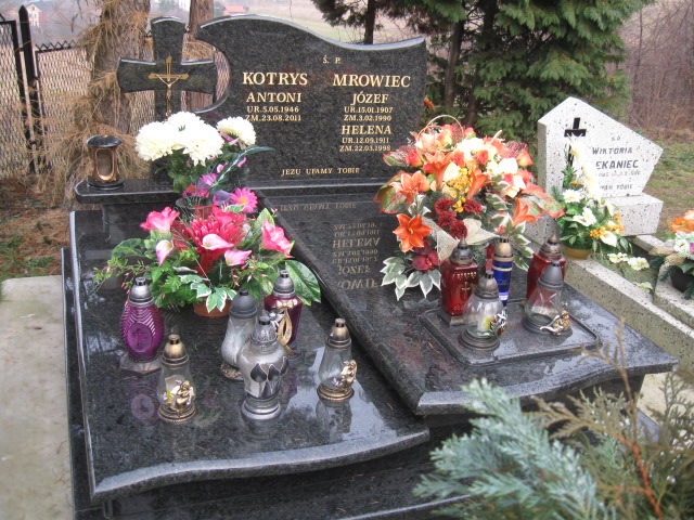Grób Helena Mrowiec